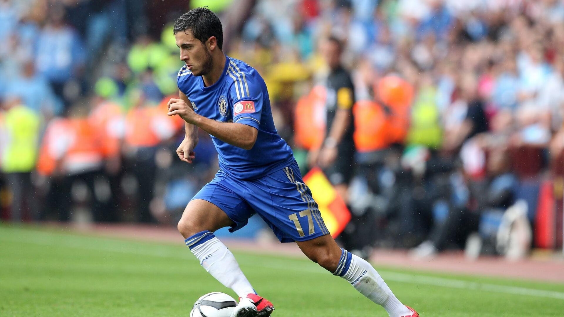 夏季训练营：年轻球员如何准备迎接挑战？，cm0304训练年轻球员